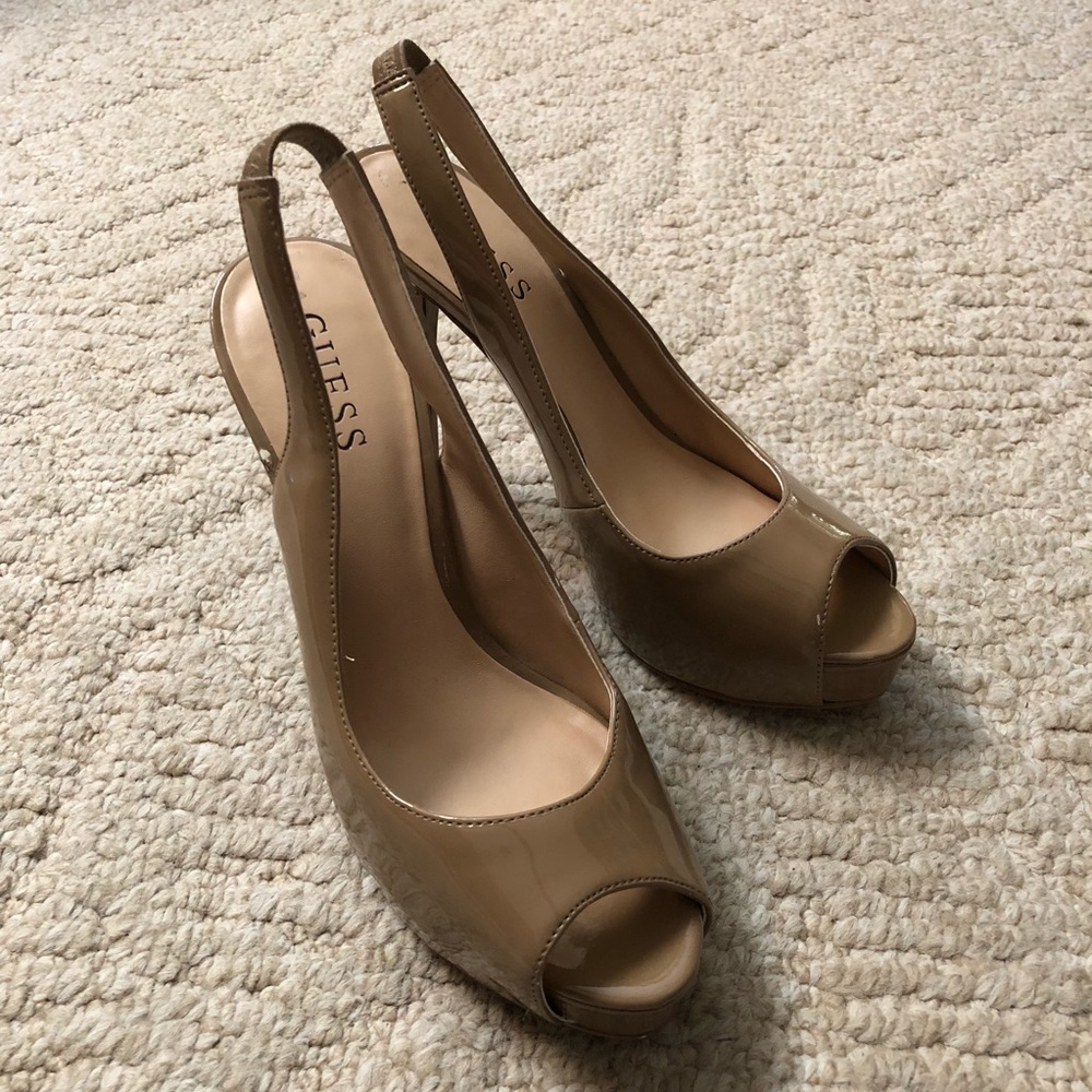 GUC Guess Patent Platform Heels, 7